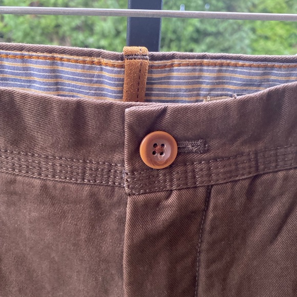 TIMBERLAND Men's Dark Brown Flat-front Khaki Pants Size 36x32 NWT - Picture 3 of 11